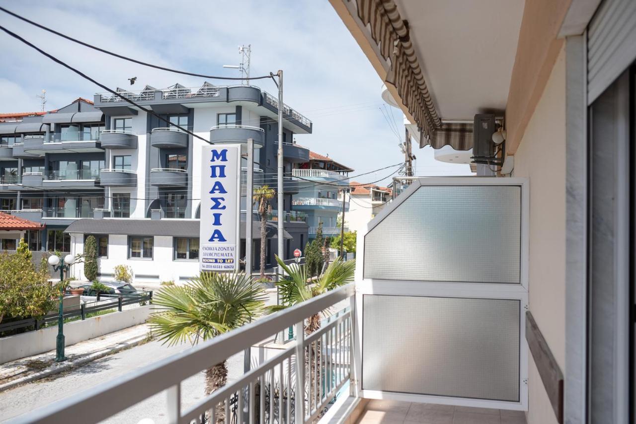 Μpasias Apartments ปาราเลียกาเตอรีนิส ภายนอก รูปภาพ